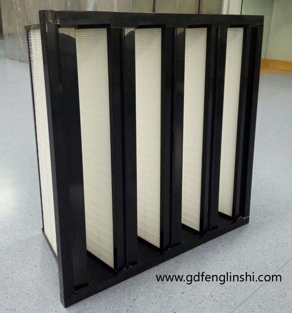 大風(fēng)量組合式高效過(guò)濾器具有過(guò)濾面積大，阻力低，使用壽命長(zhǎng)特點(diǎn)