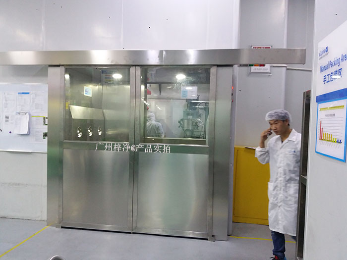 自動門風淋室作為潔凈室人員凈化的關(guān)鍵設(shè)備