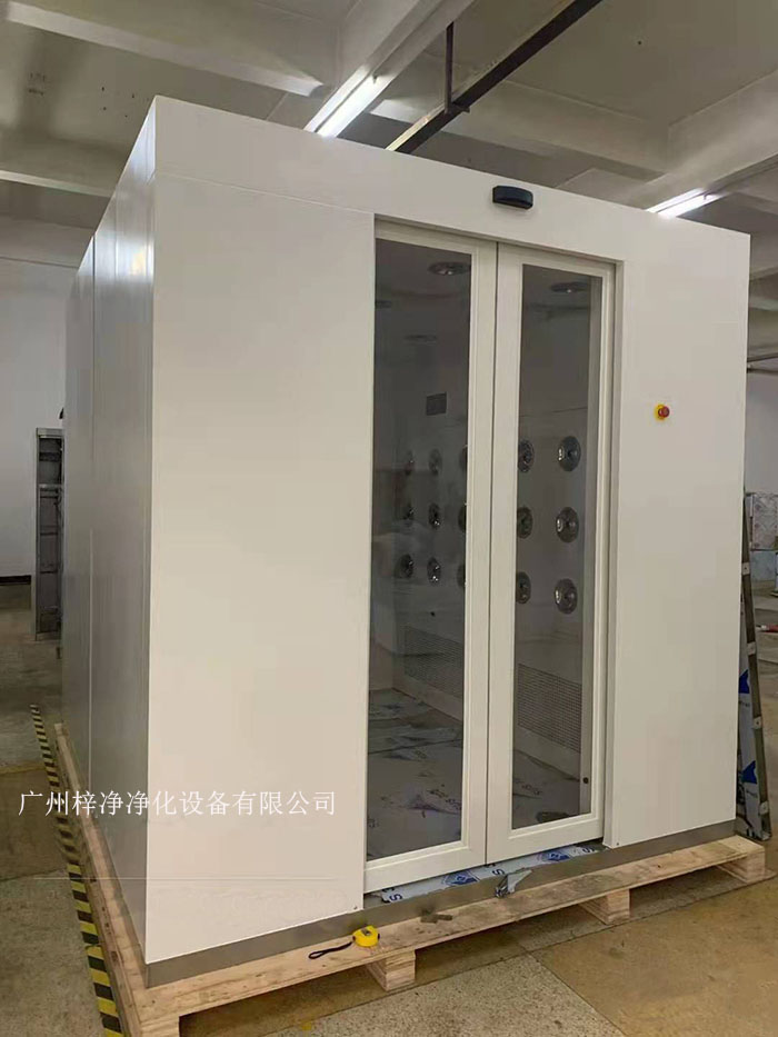 風(fēng)淋室與貨淋室：目的不同，功能各異